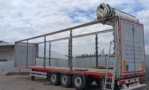 Комплект зсувного даху (б/в) в зборі: Дах, Стійки, Ворота, Тент